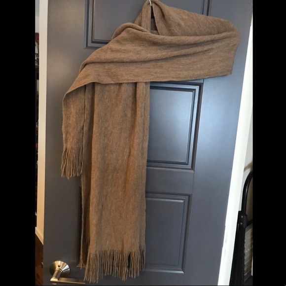 Merona Tan Scarf with Fringe - Picture 3 of 9